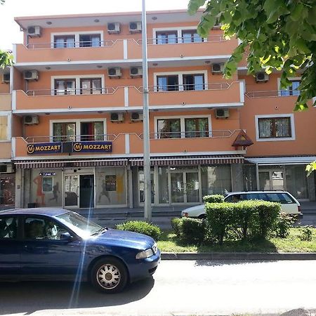 Hotel Viv Trebinje Esterno foto